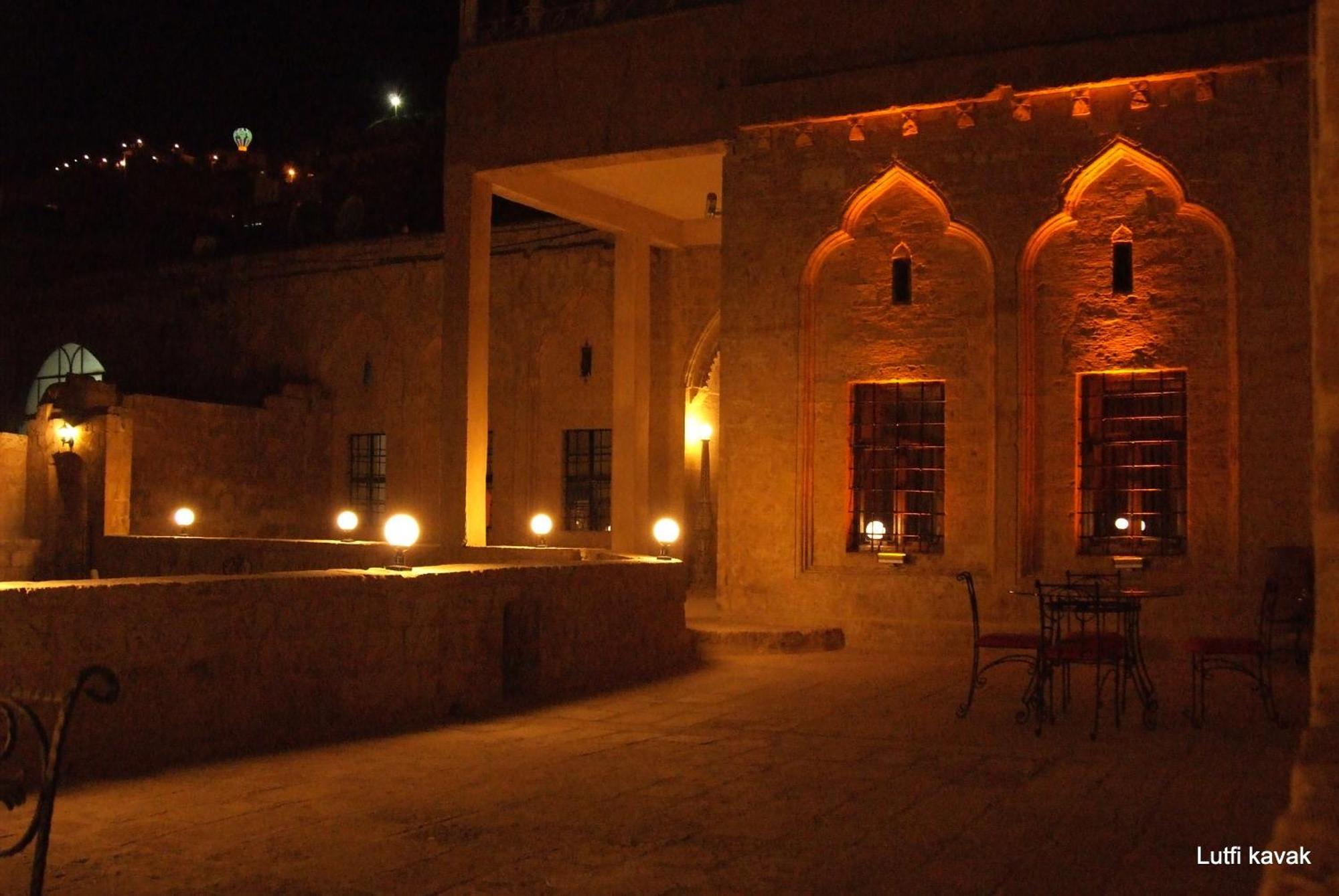 Kasr-i Abbas Hotel Mardin Bagian luar foto