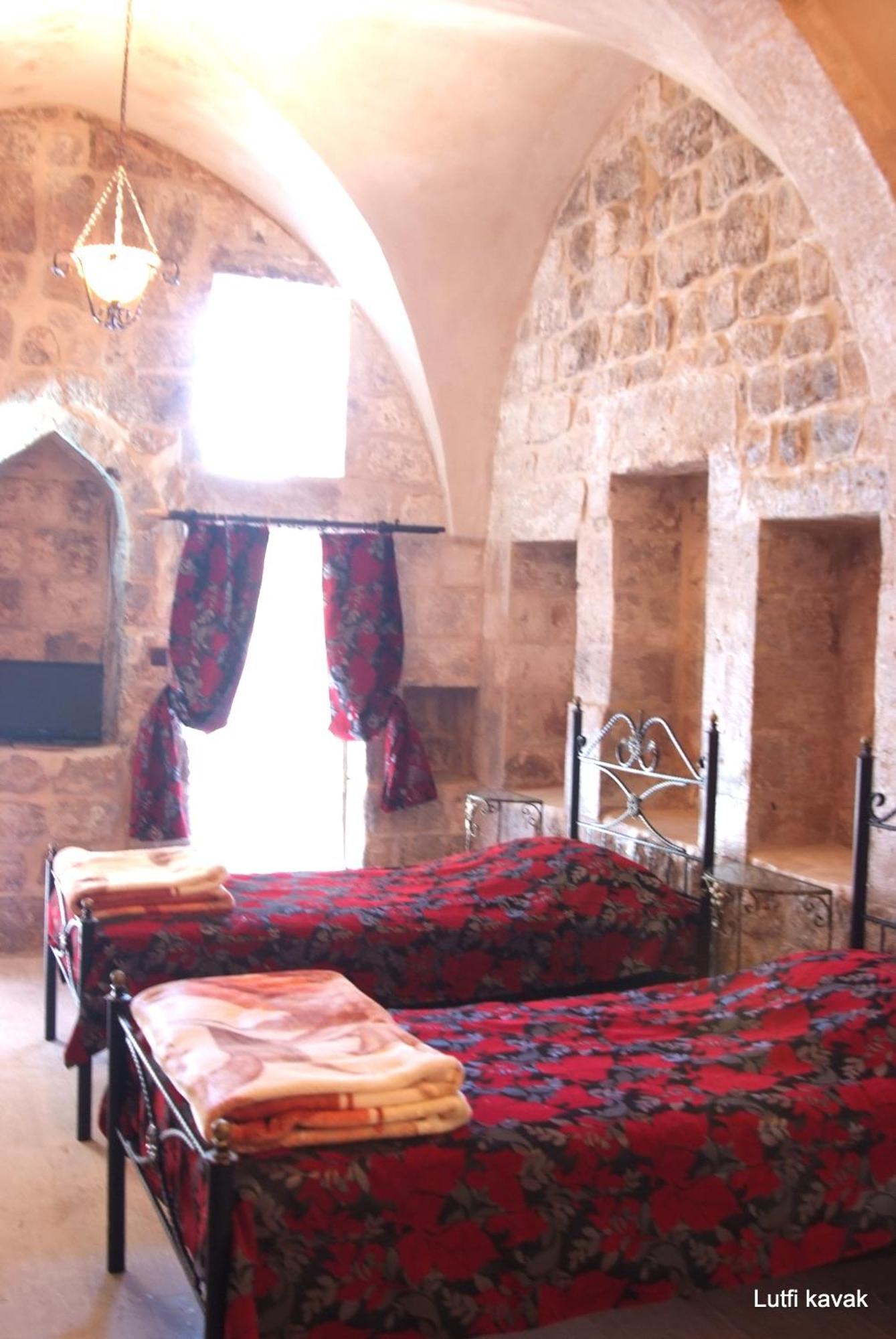Kasr-i Abbas Hotel Mardin Bagian luar foto