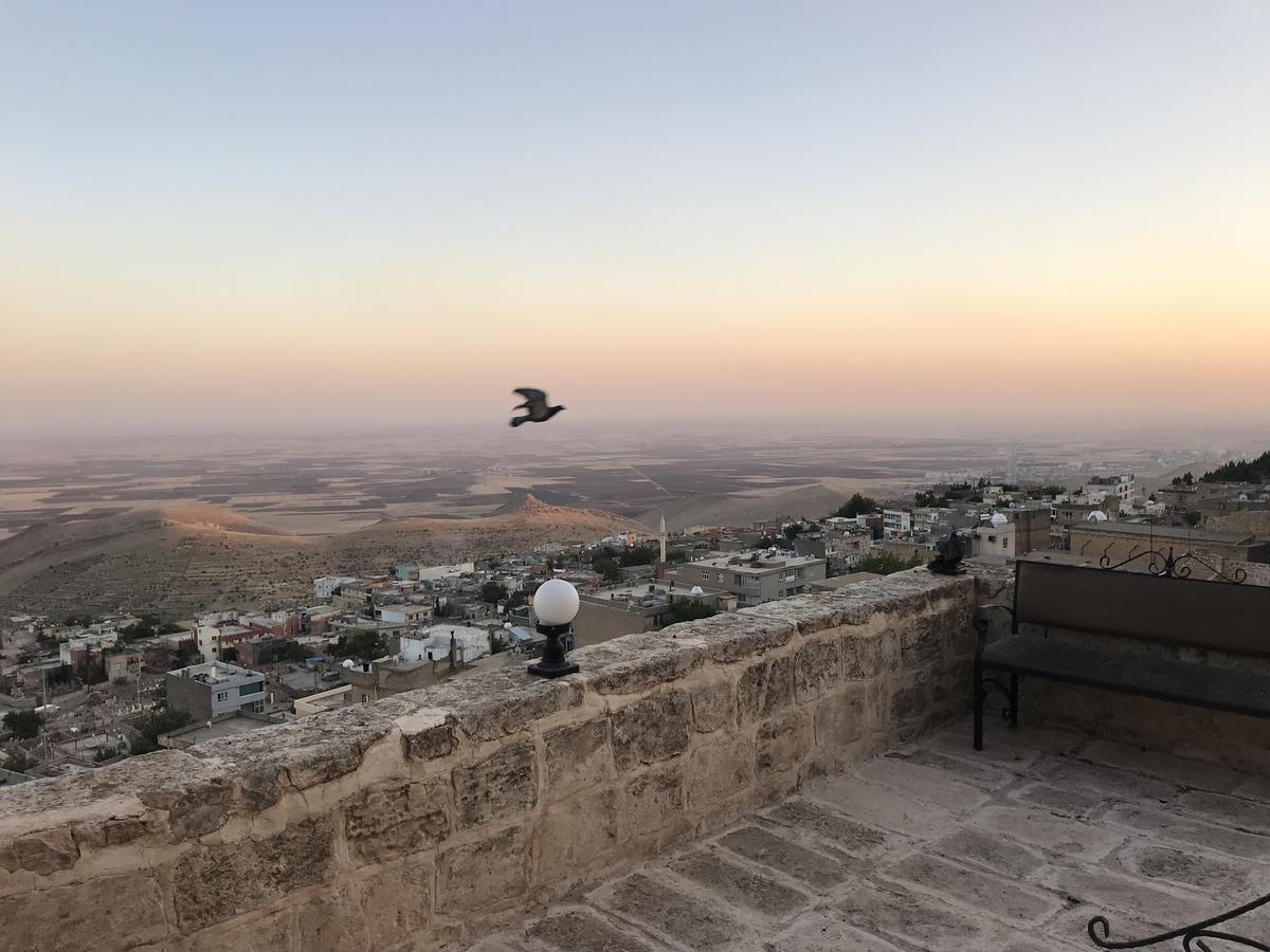 Kasr-i Abbas Hotel Mardin Bagian luar foto