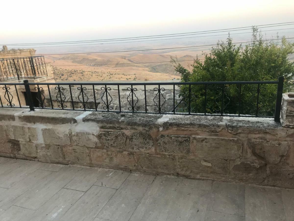 Kasr-i Abbas Hotel Mardin Bagian luar foto