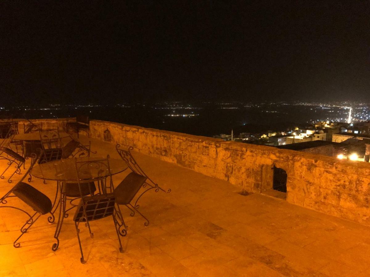 Kasr-i Abbas Hotel Mardin Bagian luar foto