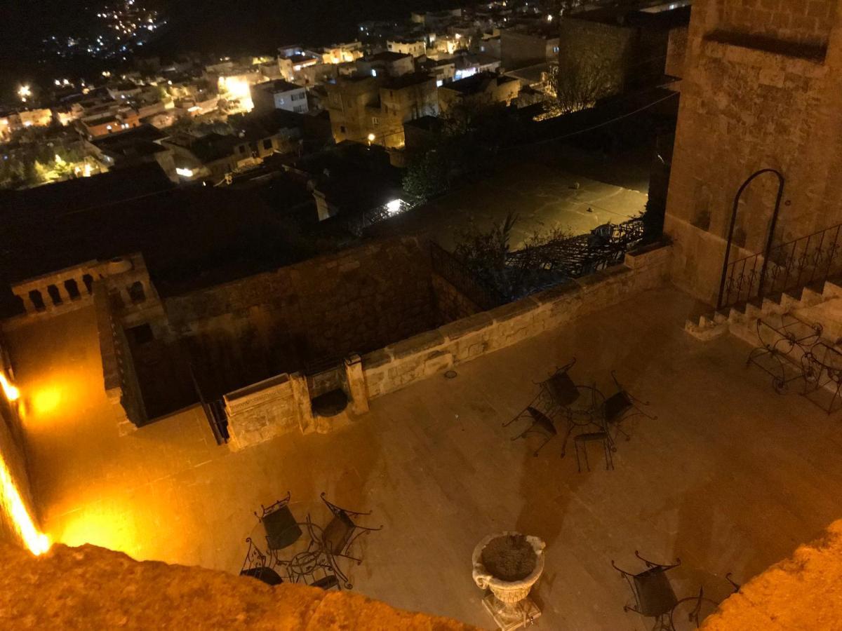 Kasr-i Abbas Hotel Mardin Bagian luar foto