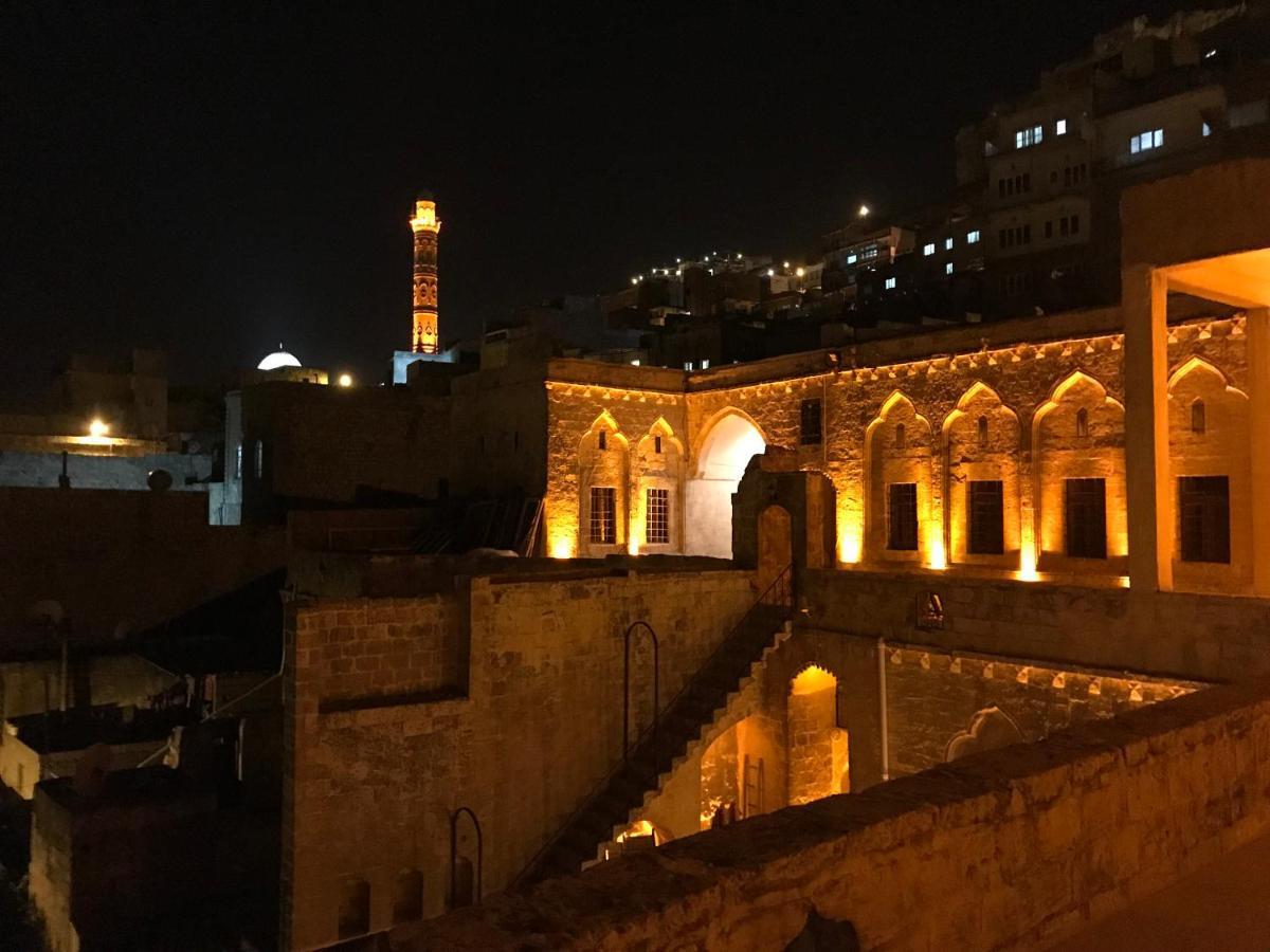 Kasr-i Abbas Hotel Mardin Bagian luar foto